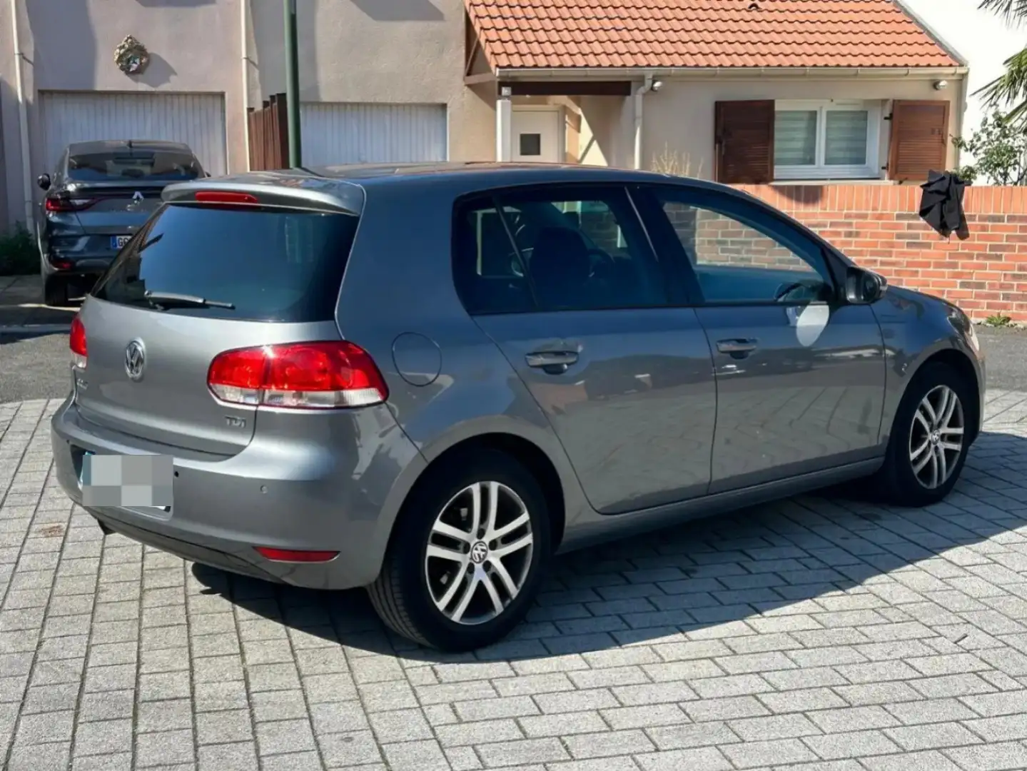 Volkswagen Golf Golf 2.0 TDI 140 FAP CR BlueMotion Confortline - 1