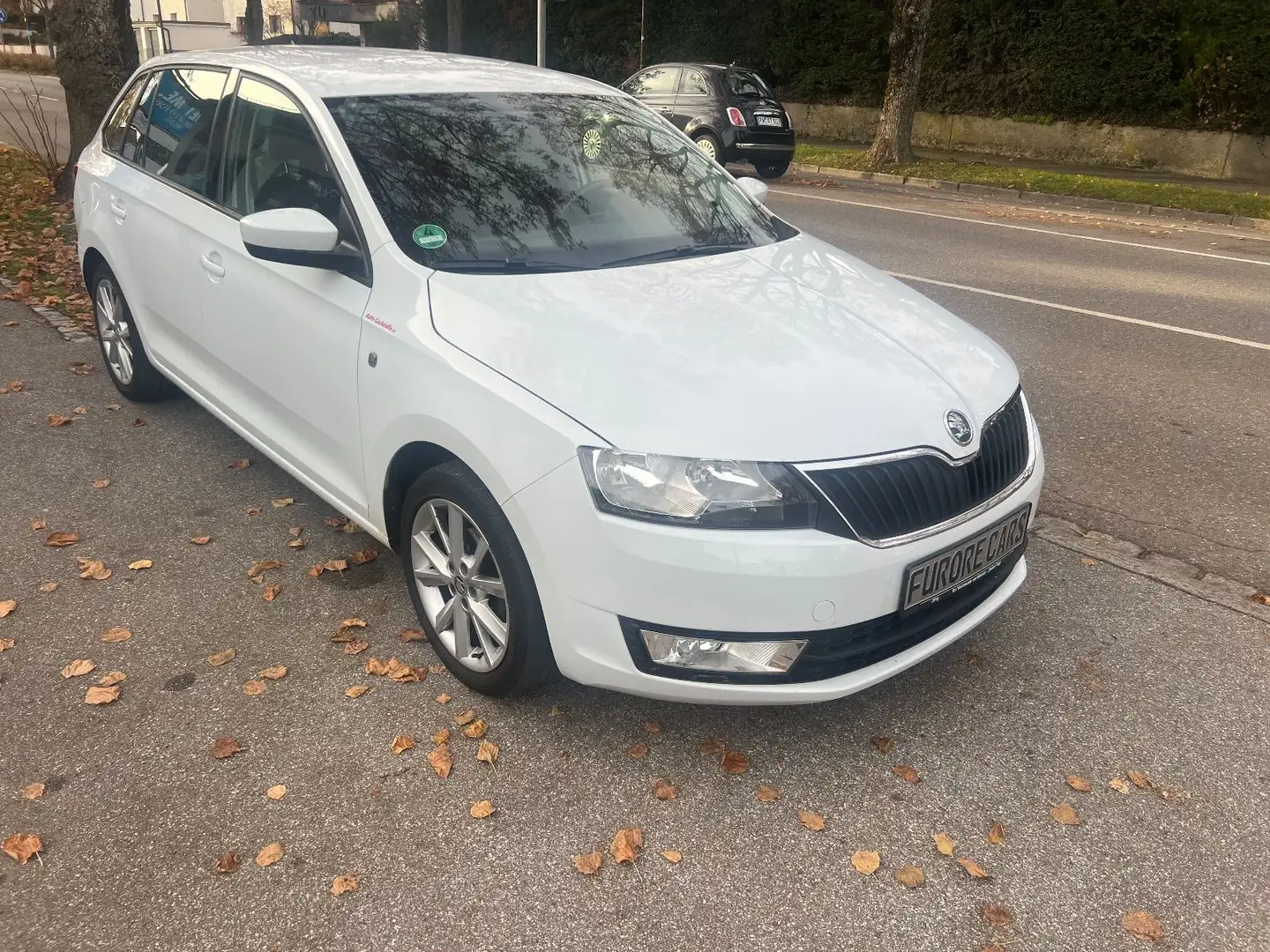 Skoda Rapid/Spaceback Spaceback Drive Weiß - 2