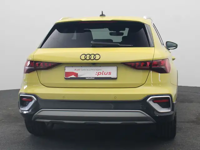 Audi A3 view 8