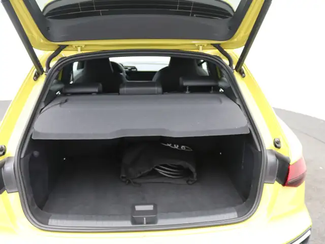 Audi A3 view 9