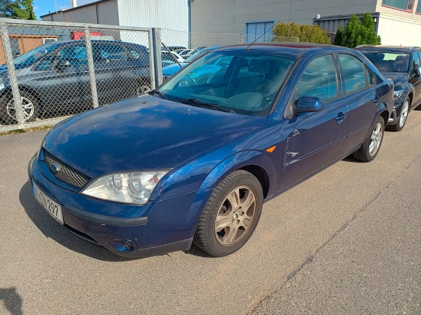 Ford Mondeo 2.0TD 85 kW Ghia Blau - 1