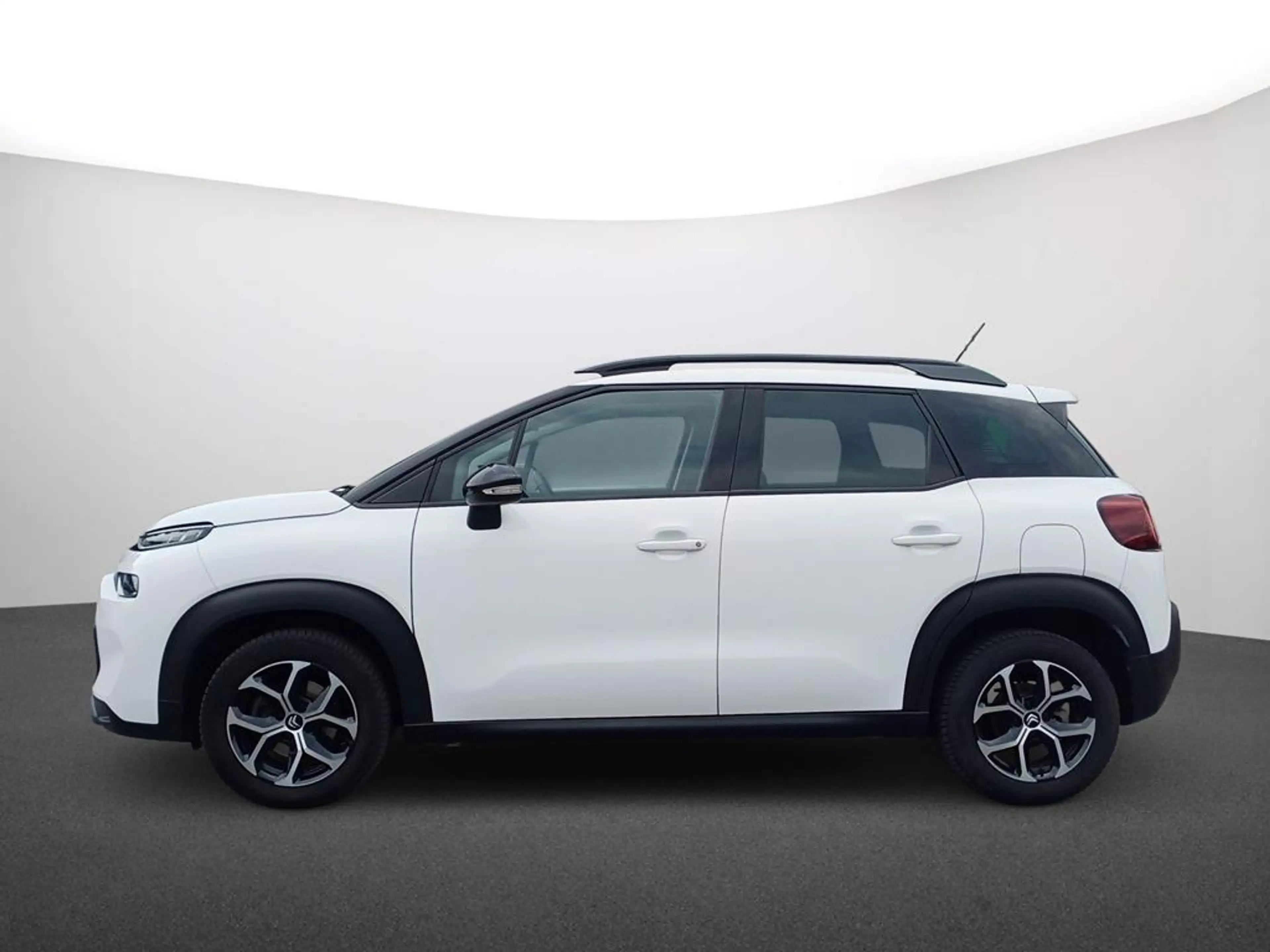 Citroen C3 Aircross PureTech 110 S&S Shine — photo 4