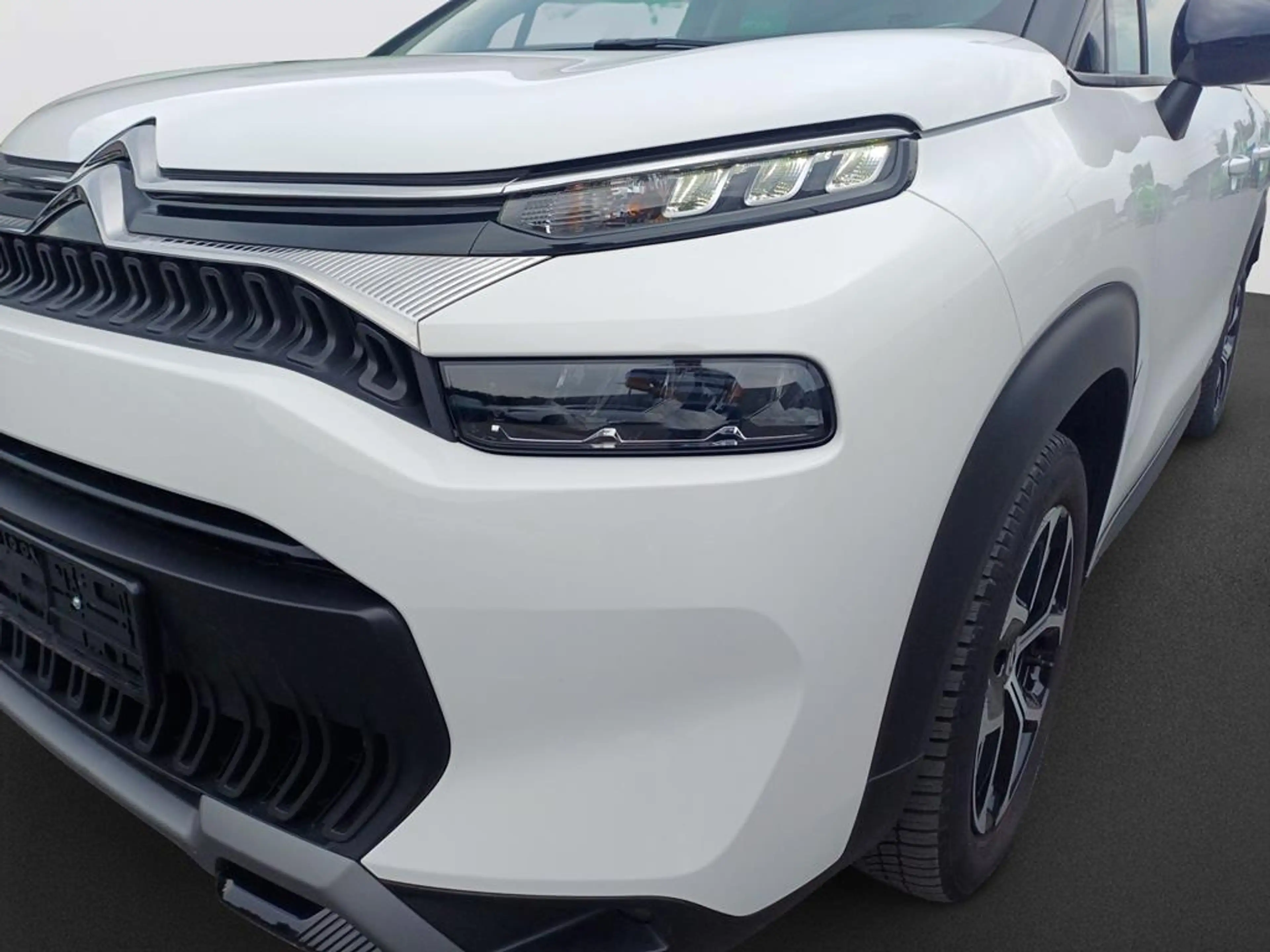 Citroen C3 Aircross PureTech 110 S&S Shine — photo 9