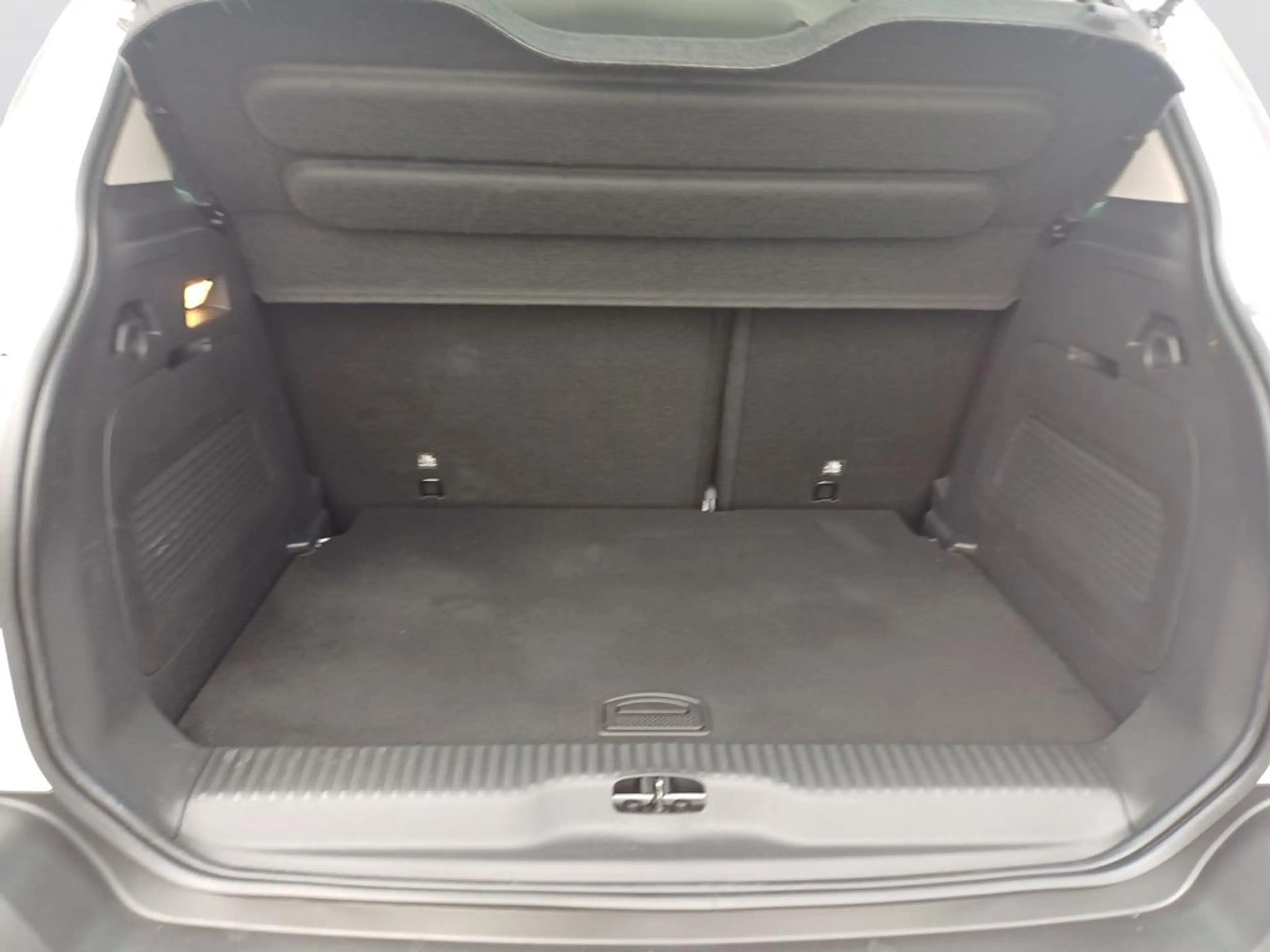 Citroen C3 Aircross PureTech 110 S&S Shine — photo 7