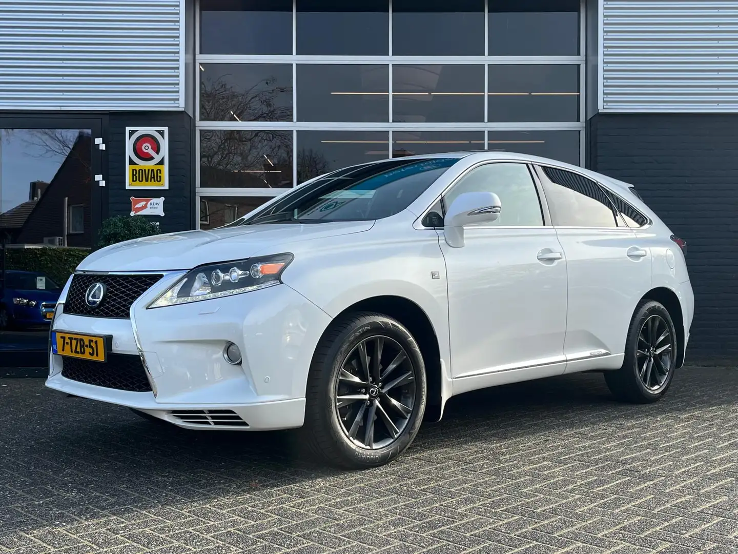 Lexus RX 450h 4WD F-Sport, Automaat, Pano, Head-Up, Keyless, 19' Wit - 1