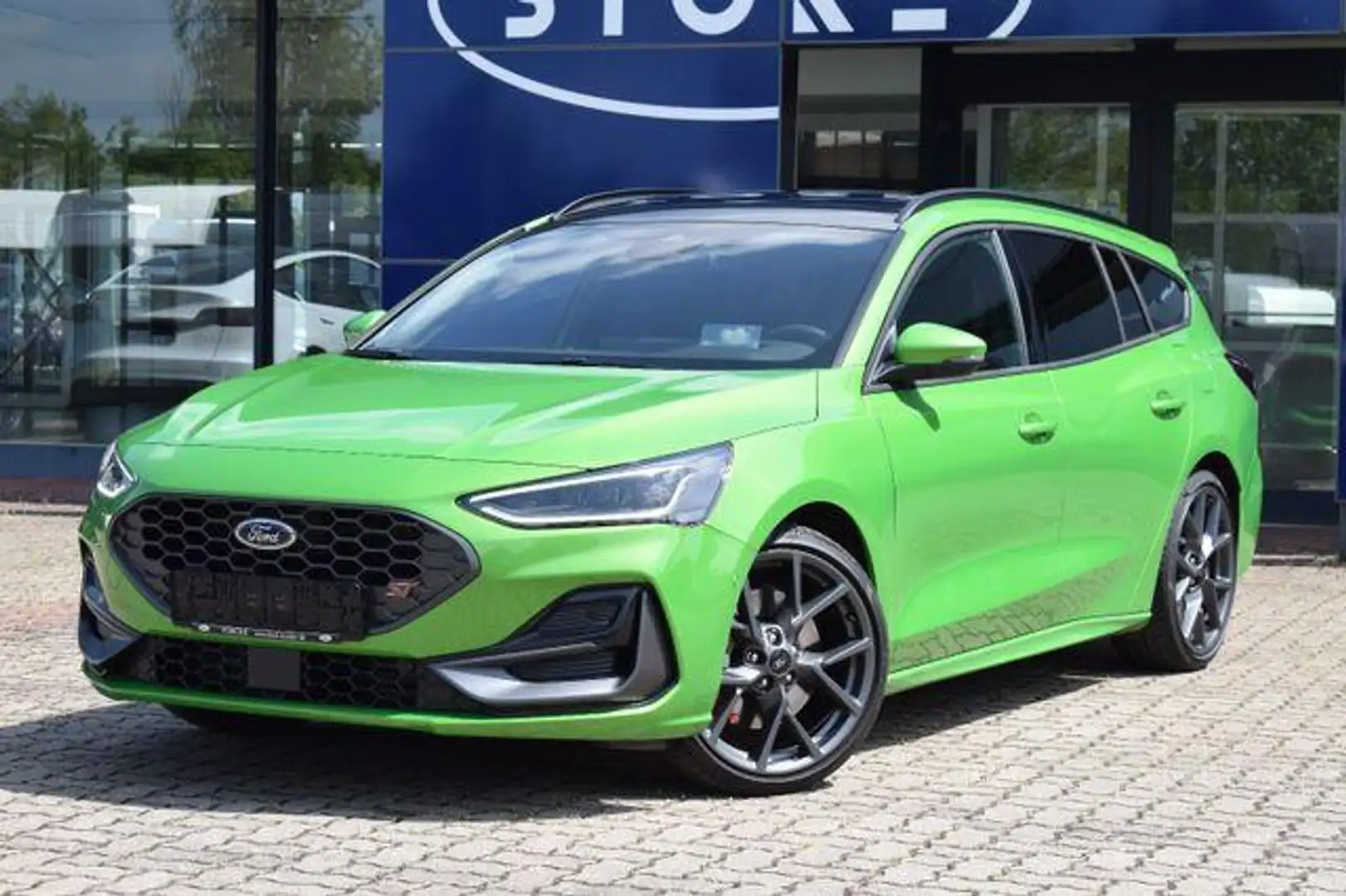 Ford Focus Turnier ST X Kombi Vollausstattung Vert - 2