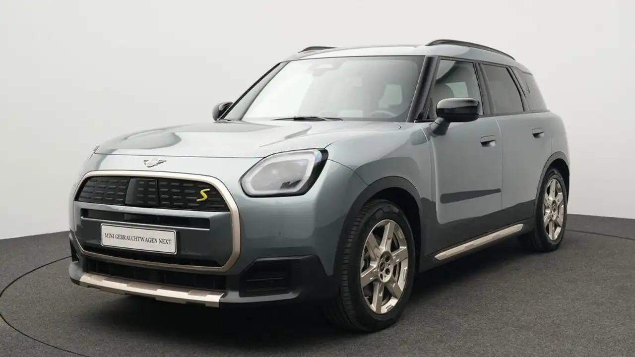 MINI Countryman SE All4 Favoured Trim — миниатюра 1