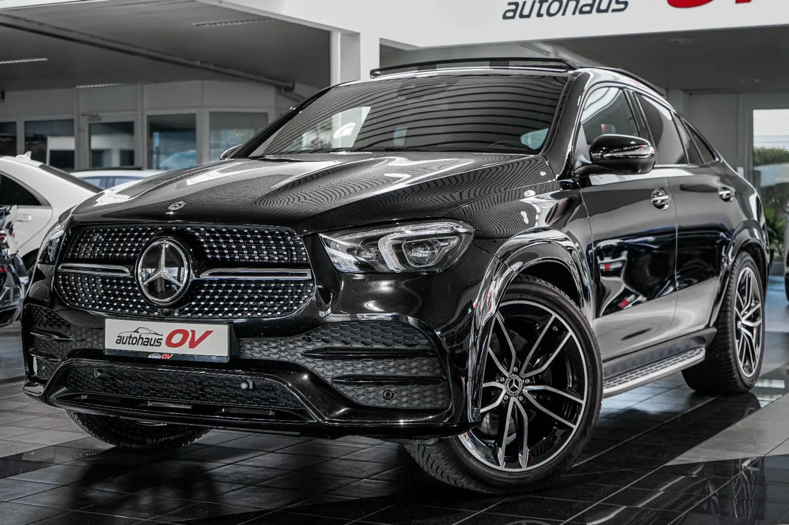 Mercedes-Benz GLE 400 d Coupe*AMG*Night*3xTV*Head*Luft*Softc*SD Noir - 2