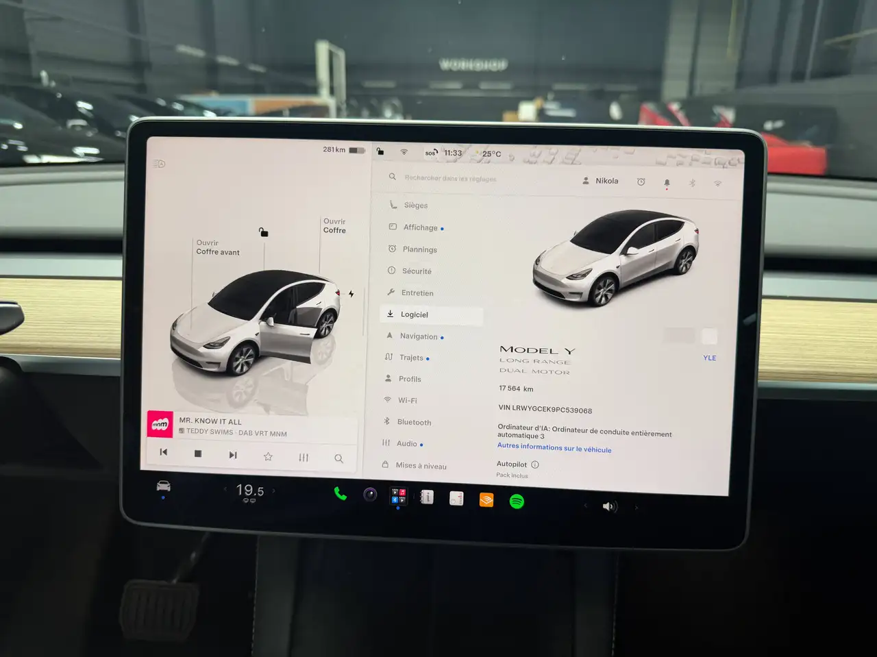 Tesla Model Y LONG RANGE ALL WHEEL DRIVE HIGHWAY AUTOPILOT LOW MILEAGE, миниатюра 20