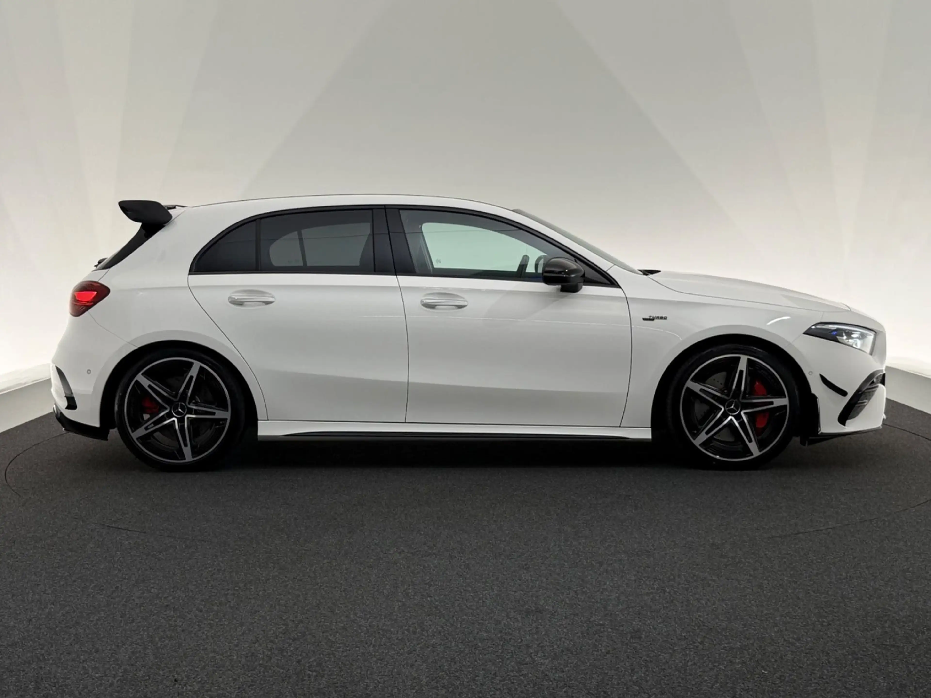 Mercedes-Benz A 35 AMG A35 AMG 4Ma.*AERO*NIGHT-MULTIBEAM-BURMESTER-ARC — photo 8
