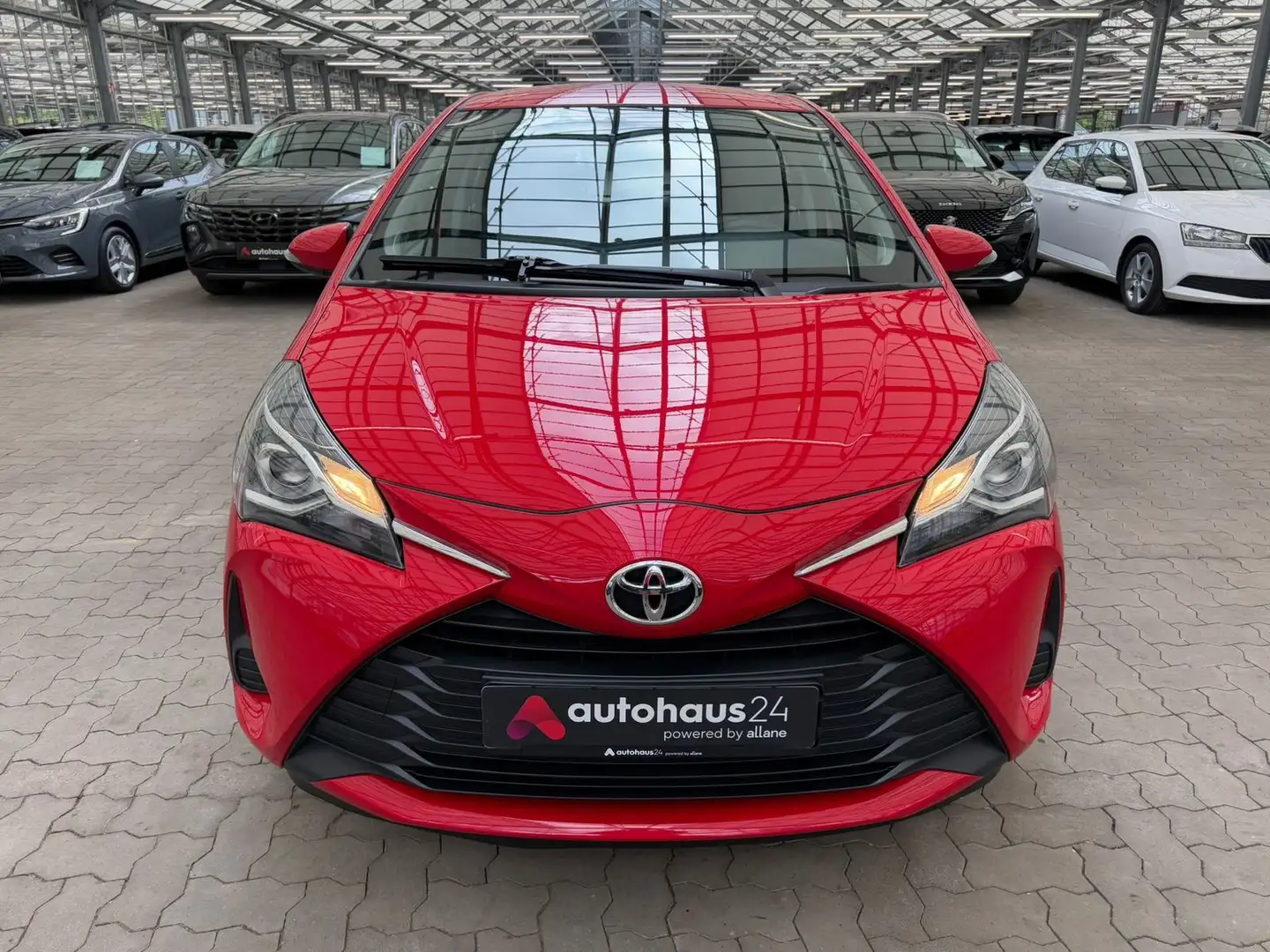 Toyota Yaris 1.5 Dual-VVT-iE  Comfort|CarPlay|Kamera Kırmızı - 2