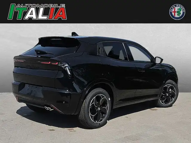 Alfa Romeo Junior view 2