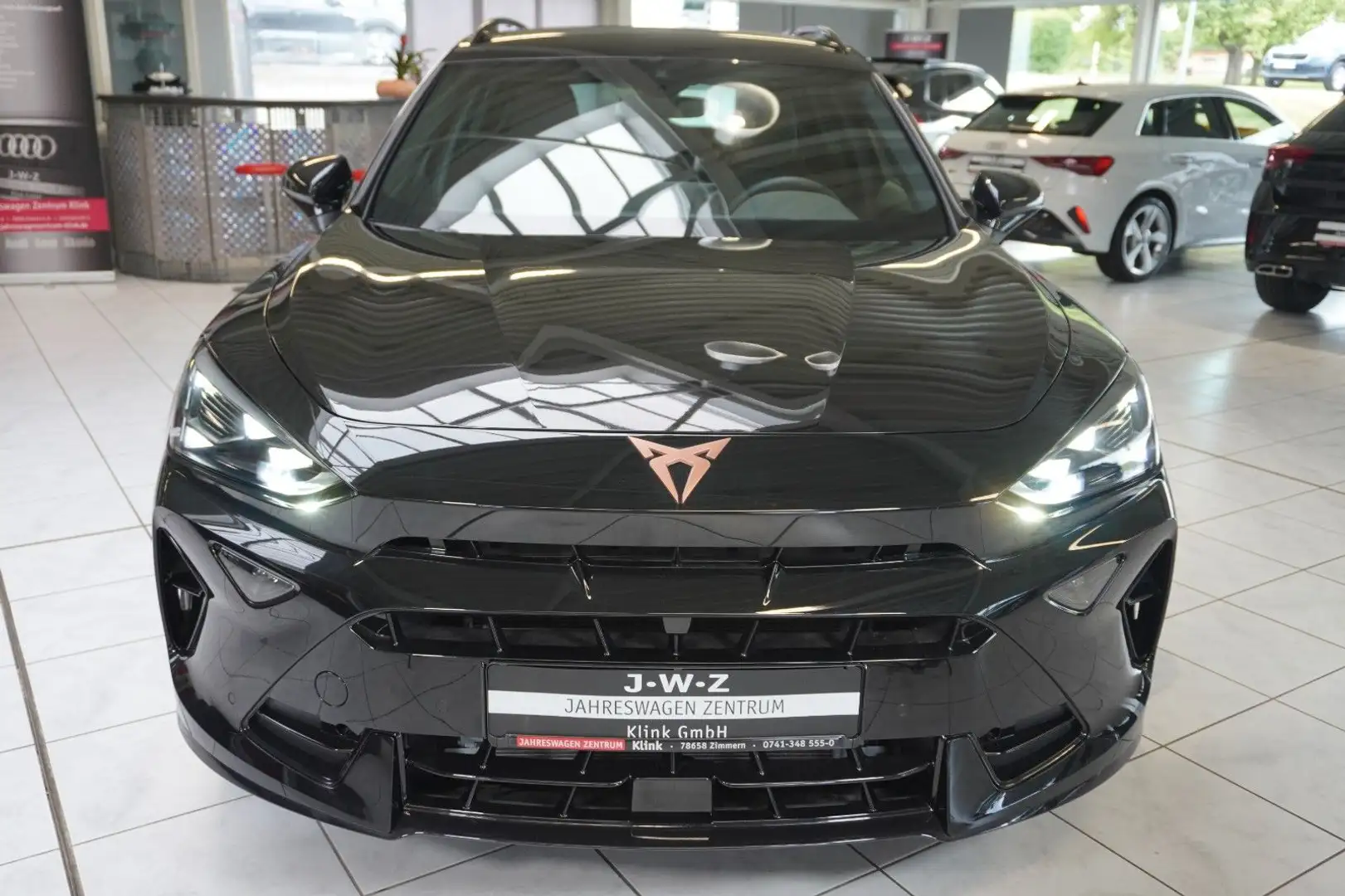 CUPRA Formentor 1.5 eTSI DSG*LED*ACC*KAMERA*R18*Navi* Schwarz - 2