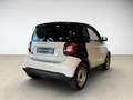 smart forTwo fortwo EQ Cool & Audio AUT KlimaA LM SpurH Weiß - thumbnail 8