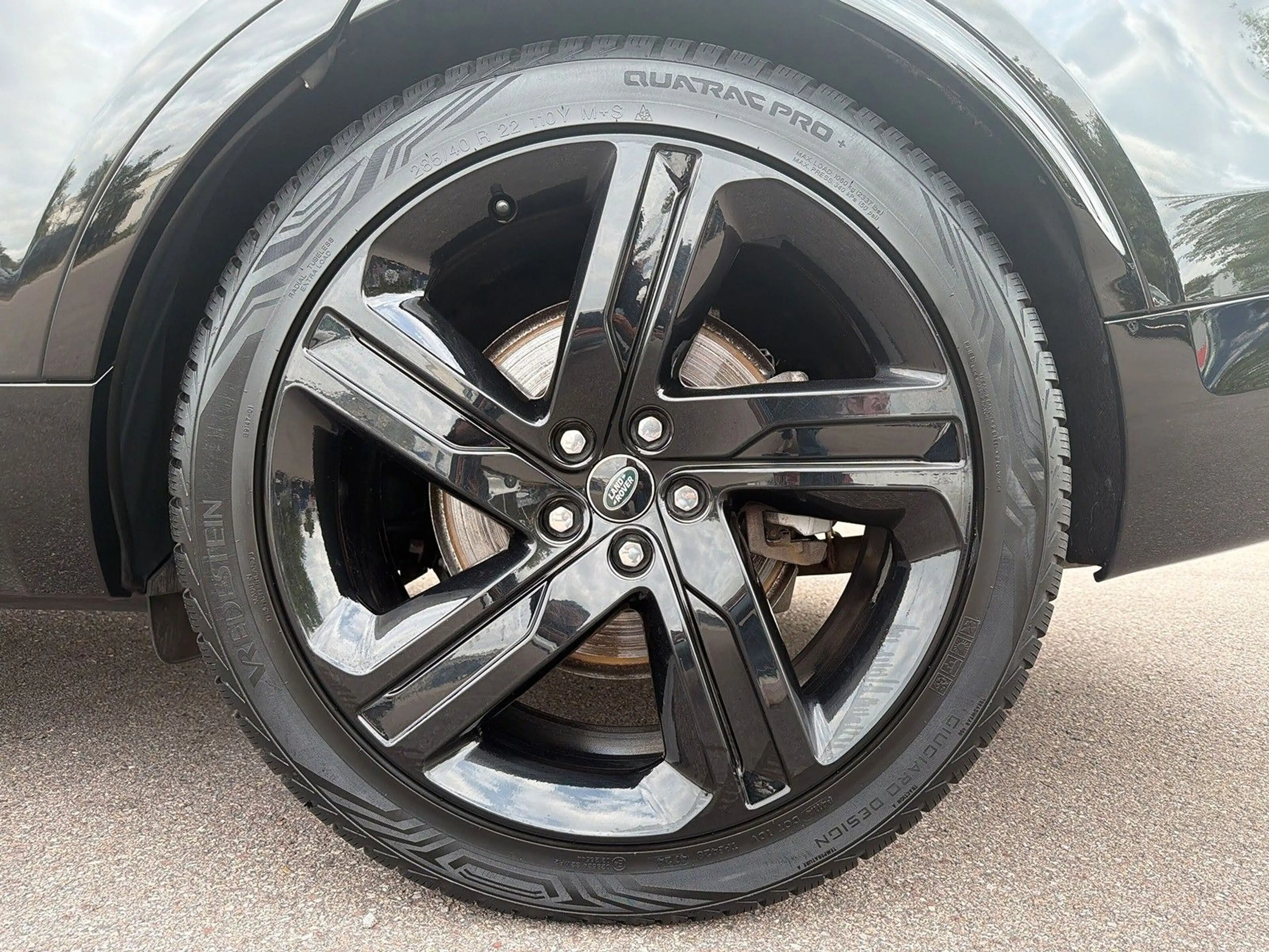 Land Rover Discovery D300 AWD R-DYNAMIC HSE 7-Sitzer AHK — photo 9