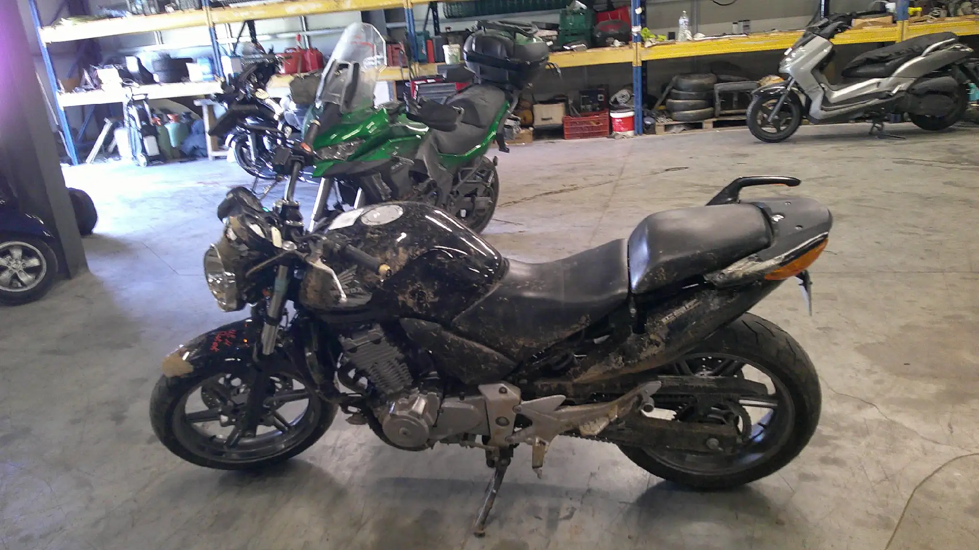 Honda CBF 500 - 1
