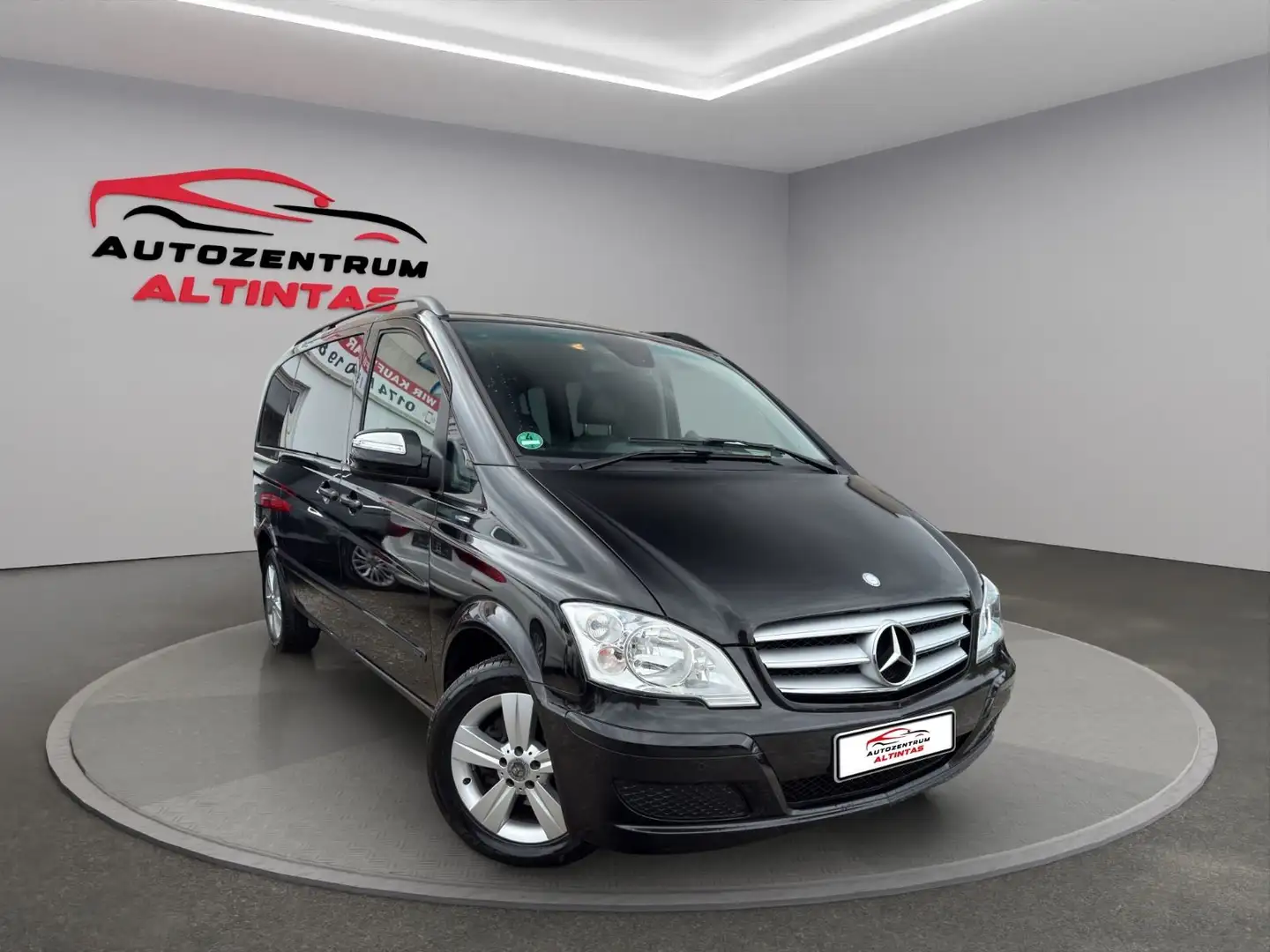 Mercedes-Benz Viano 2.2 CDI*AUTOM.*KLIMAAUT*NAVI*LEDER*SHZ*PDC Schwarz - 2