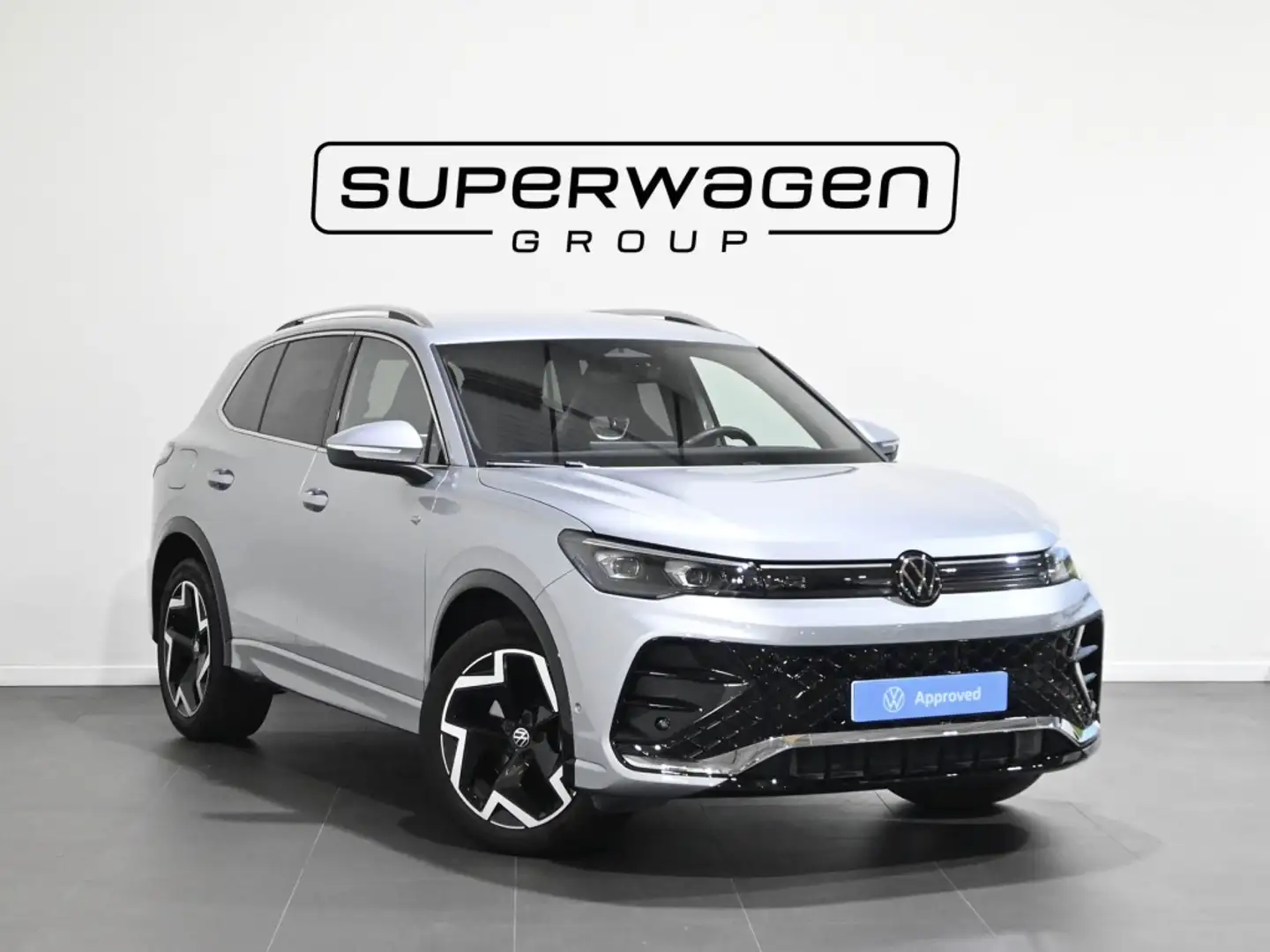 Volkswagen Tiguan 2.0TDI R-Line DSG 110kW Plateado - 1