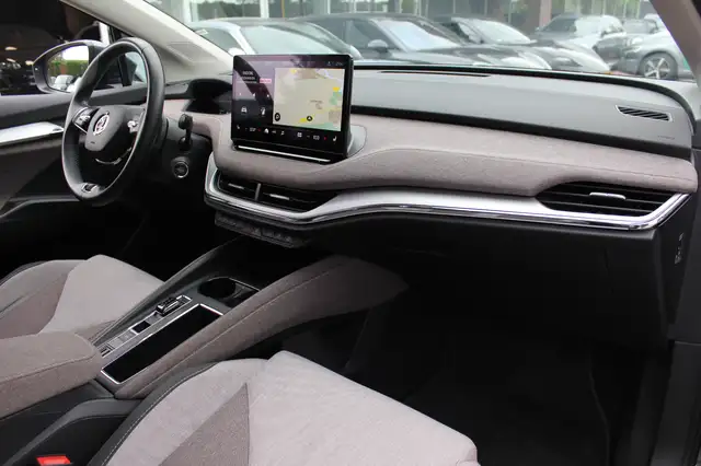 Skoda Enyaq view 14