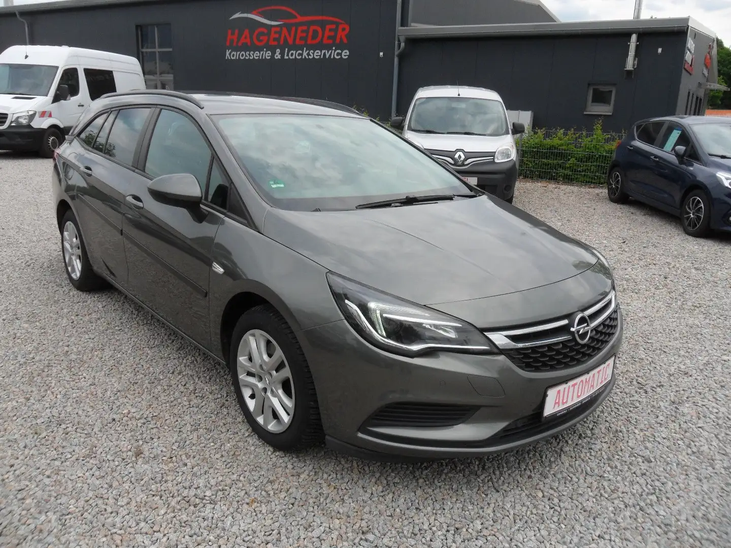 Opel Astra ST 1.6 Diesel Edition NAVI/AHK Netto7891 Grau - 1