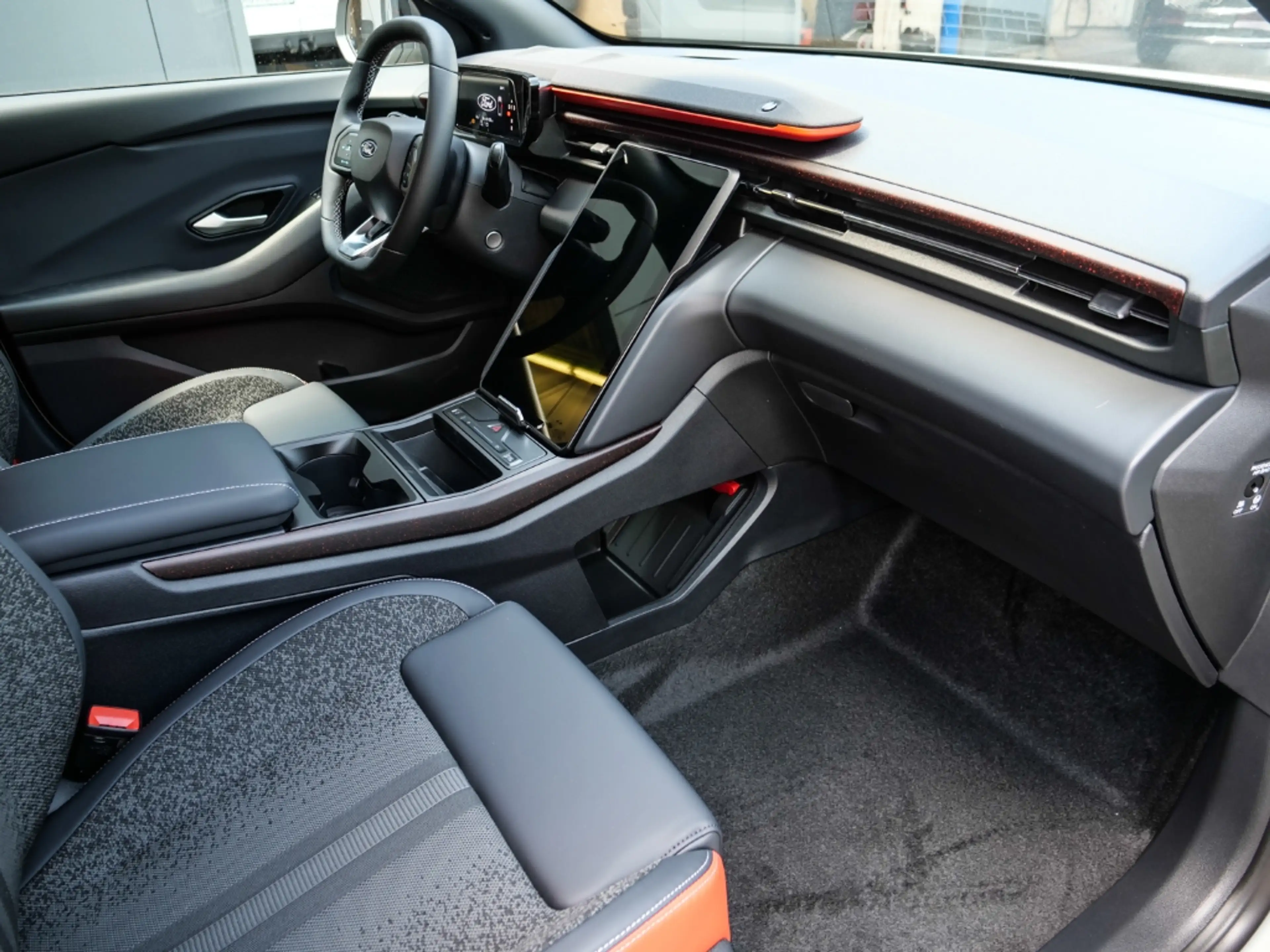 Ford Explorer COLLECTION RWD FAP Wärmepumpe B&O — photo 12