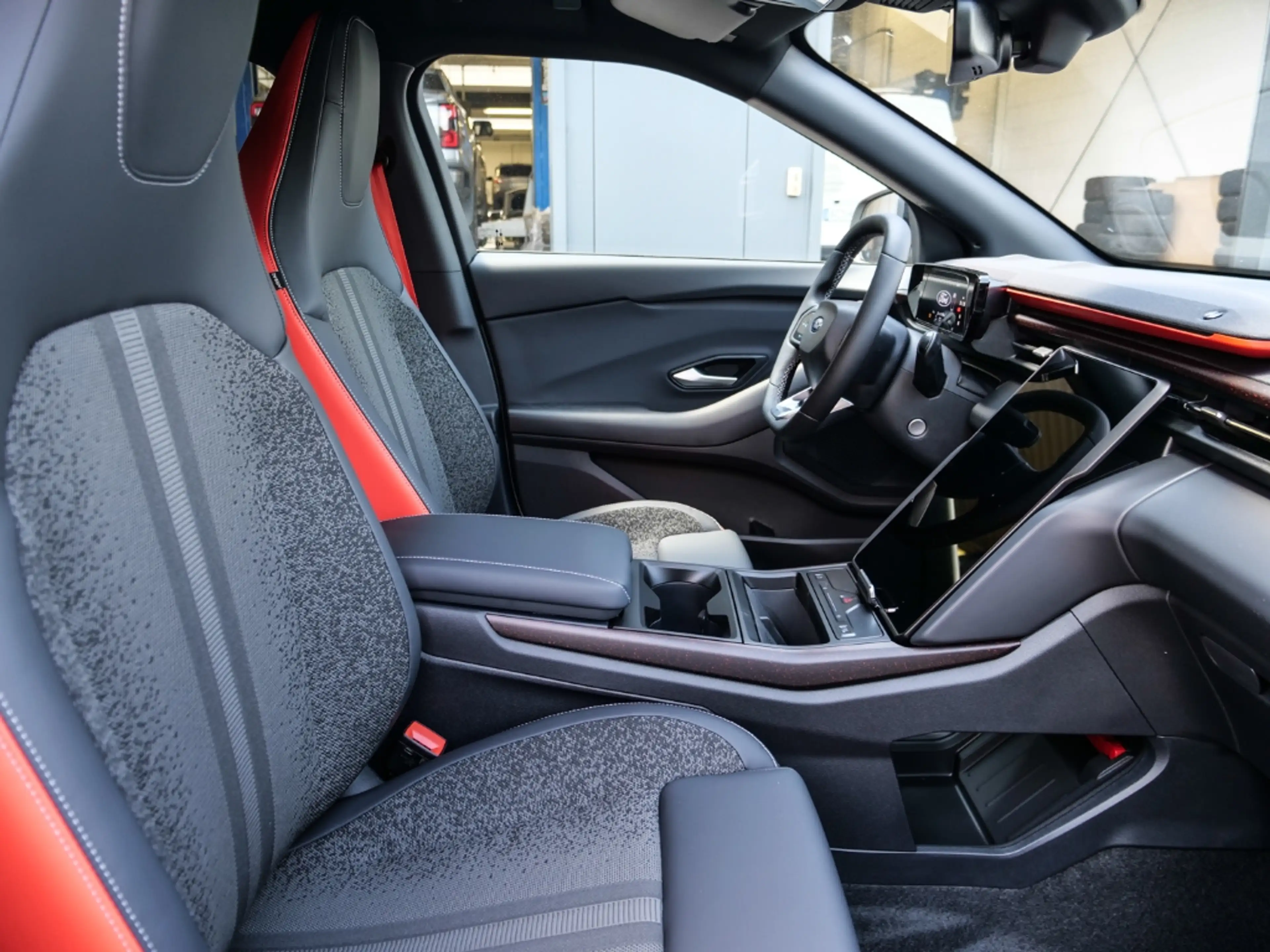 Ford Explorer COLLECTION RWD FAP Wärmepumpe B&O — photo 13