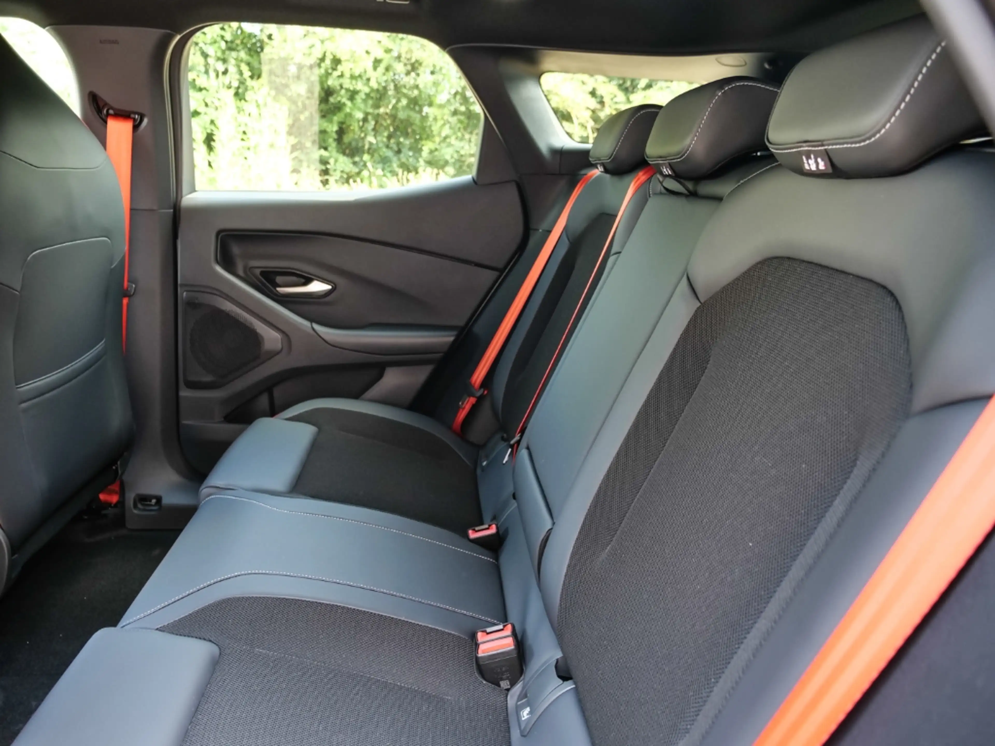 Ford Explorer COLLECTION RWD FAP Wärmepumpe B&O — photo 8