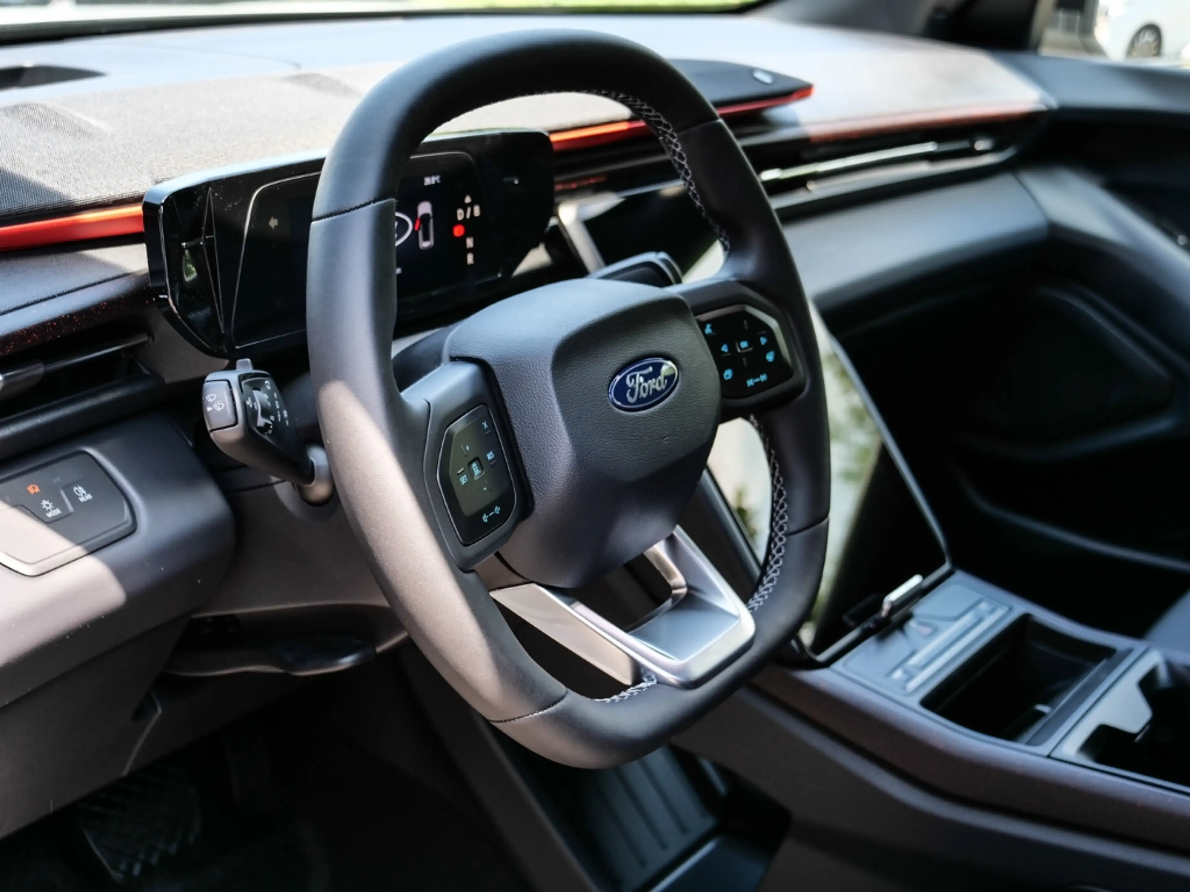 Ford Explorer COLLECTION RWD FAP Wärmepumpe B&O — photo 5