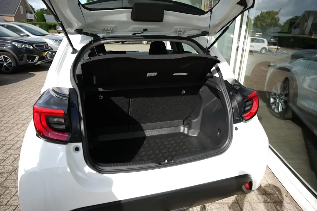 Toyota Yaris 1.5 HYB. Camera,Carplay, Trekhaak, миниатюра 13