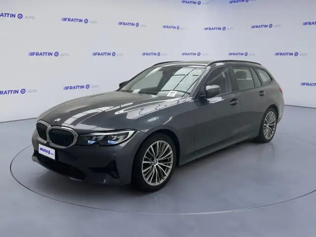 BMW 318 318d 48V Touring