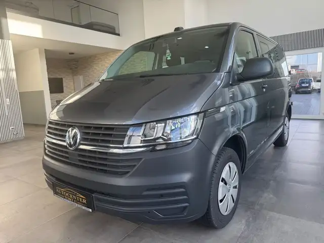 Volkswagen T6 Transporter 2.0TDI Klima 9Sitzer