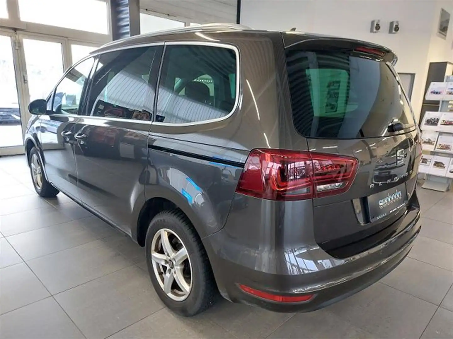 SEAT Alhambra Business 2,0 TDI CR *7-Sitzer* Braun - 2