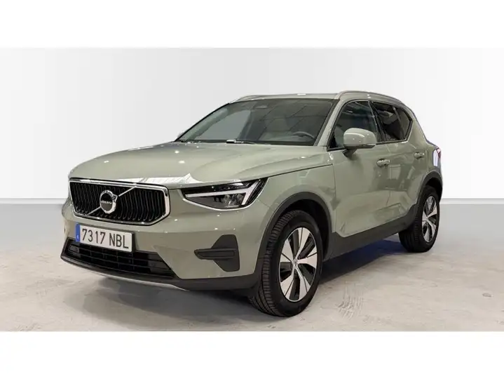 Volvo XC40 B3 (gasolina) Core Automático 2025