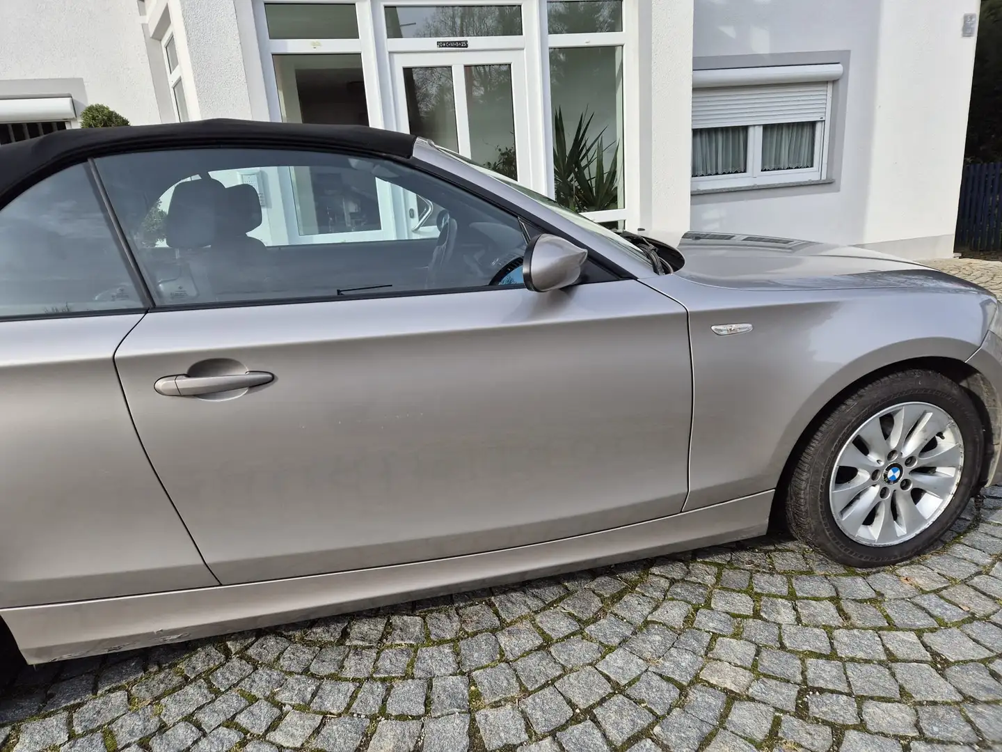 BMW 118 118i Cabrio Gold - 2