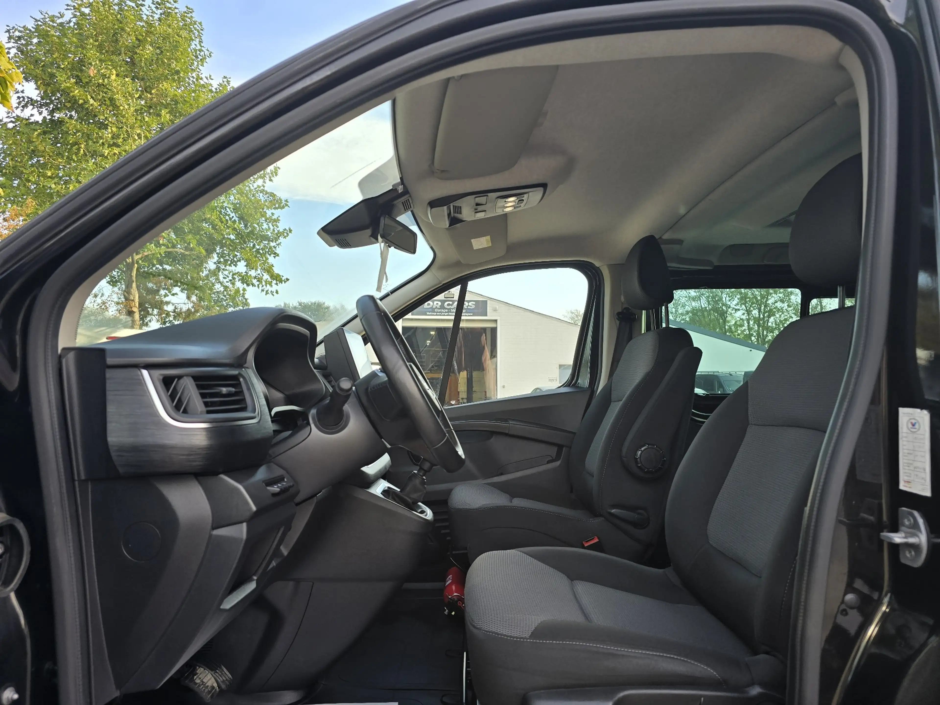 Nissan Primastar 2.0 dCi 30 L2H1 Tekna S/S — photo 10
