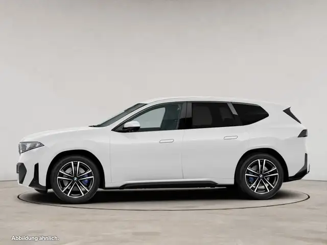 BMW Ix3 view 5