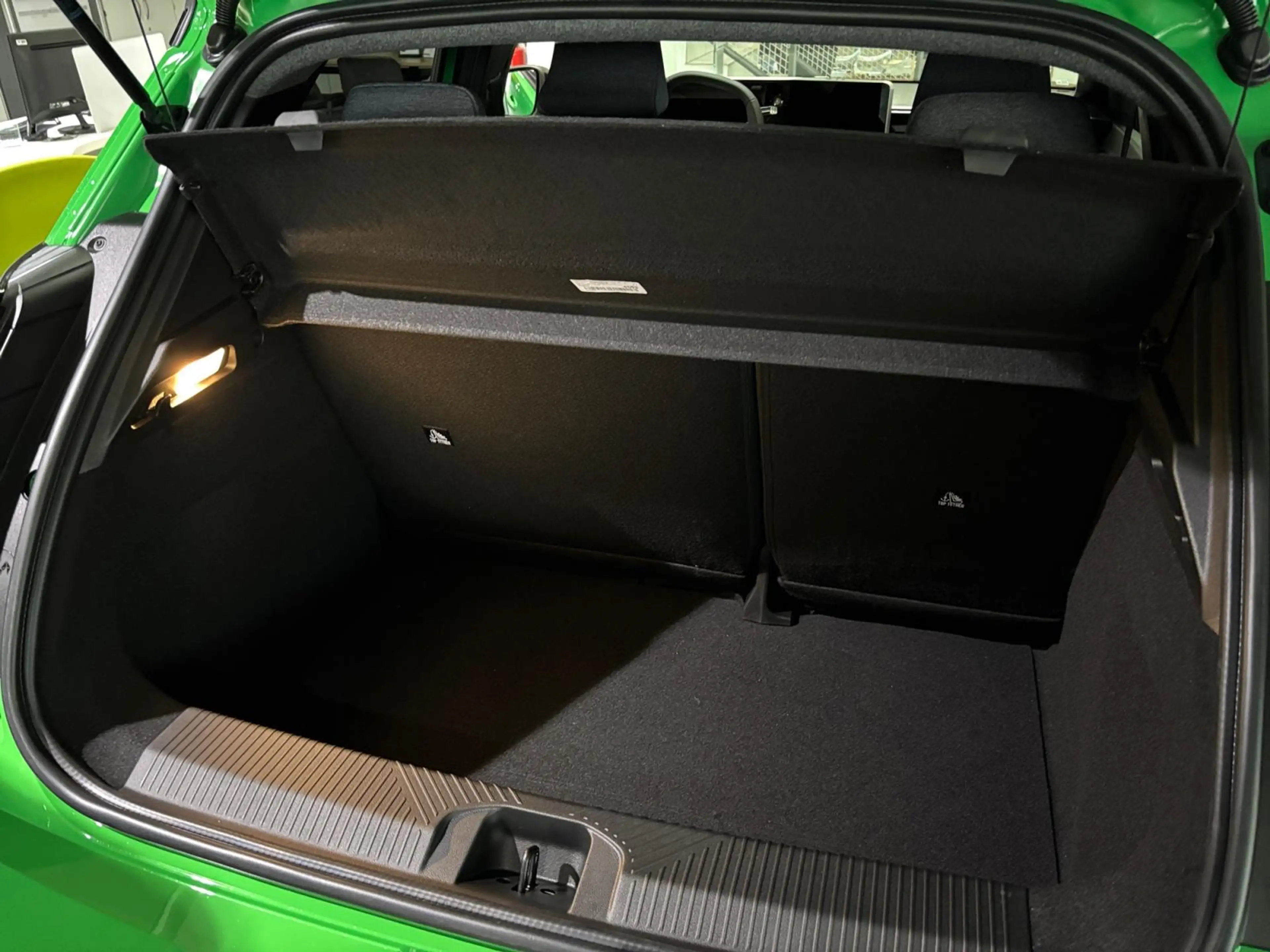 Renault R 5 R5 E-Tech 100% Electric Techno 150 Comfort Range — photo 11