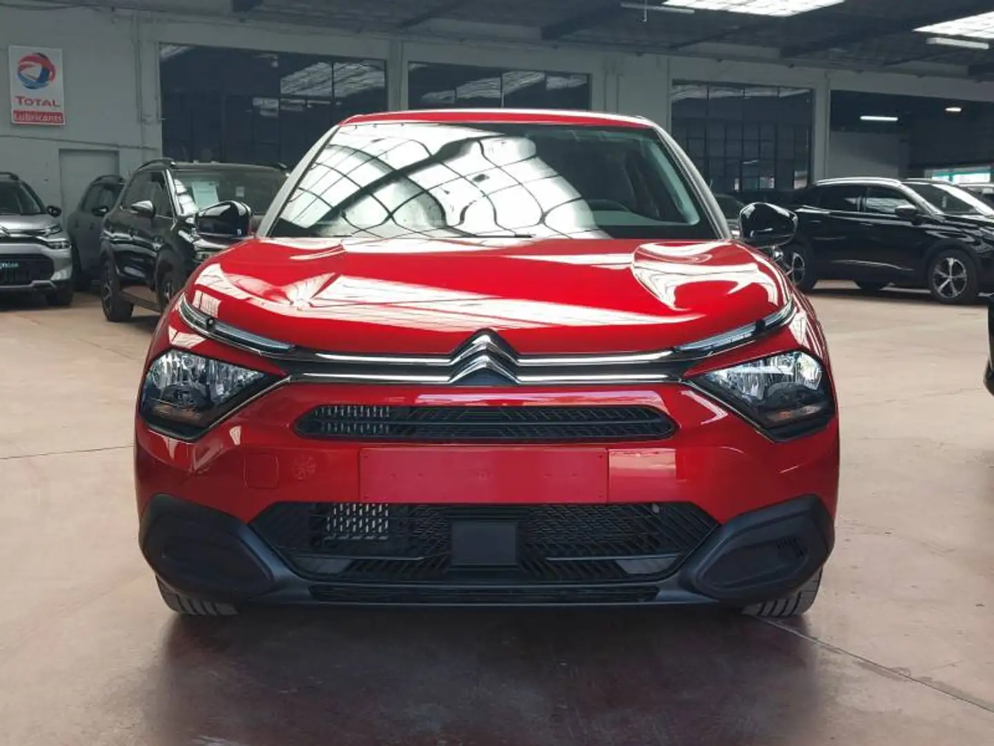 Citroen C4 3 1.2 PureTech 100 S&S MAN6 Live Rouge - 2