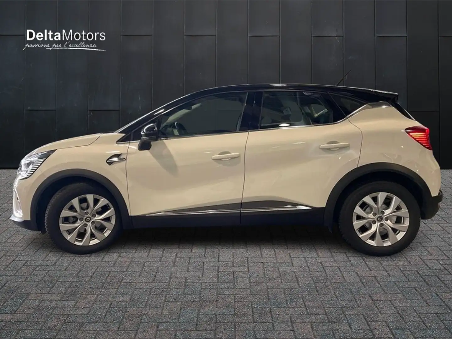 Renault Captur Blue dCi 115 CV EDC Intens Silver - 2