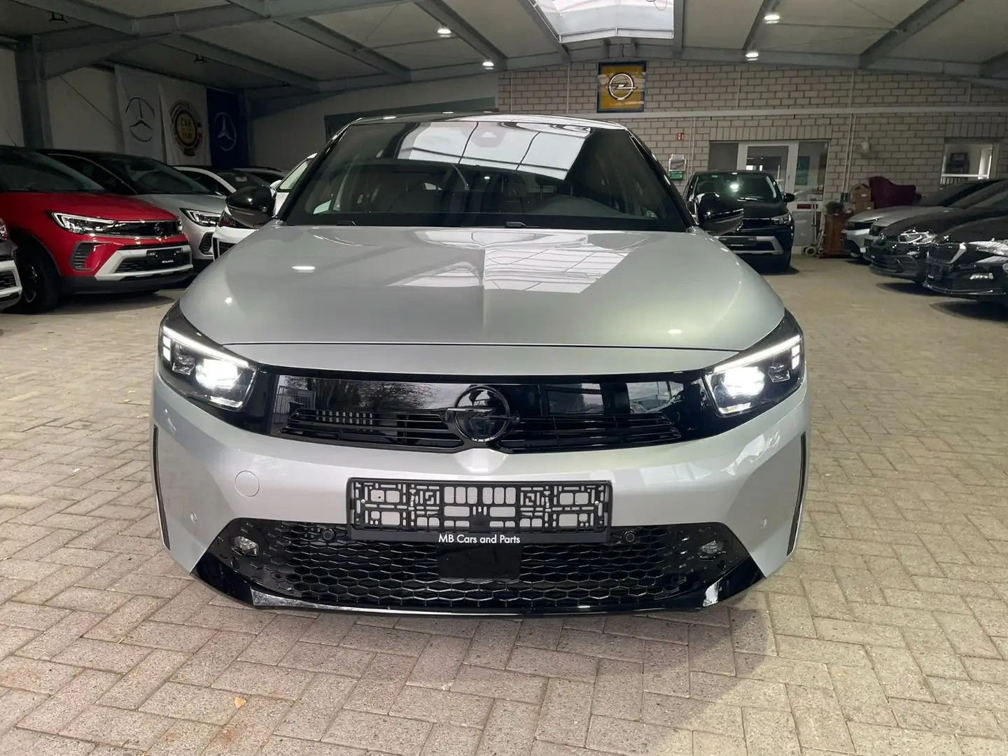 Opel Corsa F 1.2 GS Hybrid DSG ACC LED LHZ SHZ Silber - 2