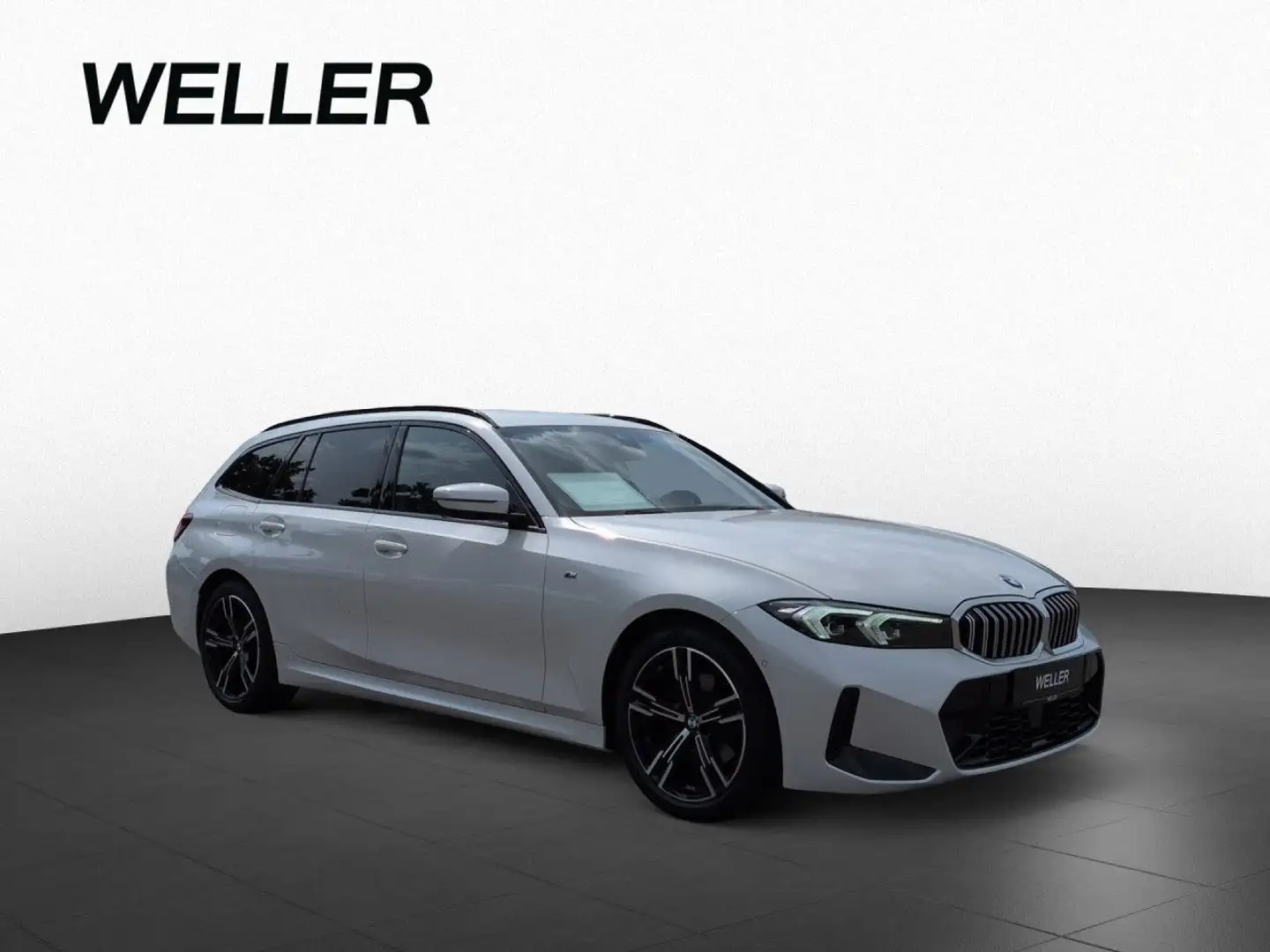 BMW 320 d xDrive Touring M Sport LCI,AHK,Stop+Go,Hifi Bílá - 2