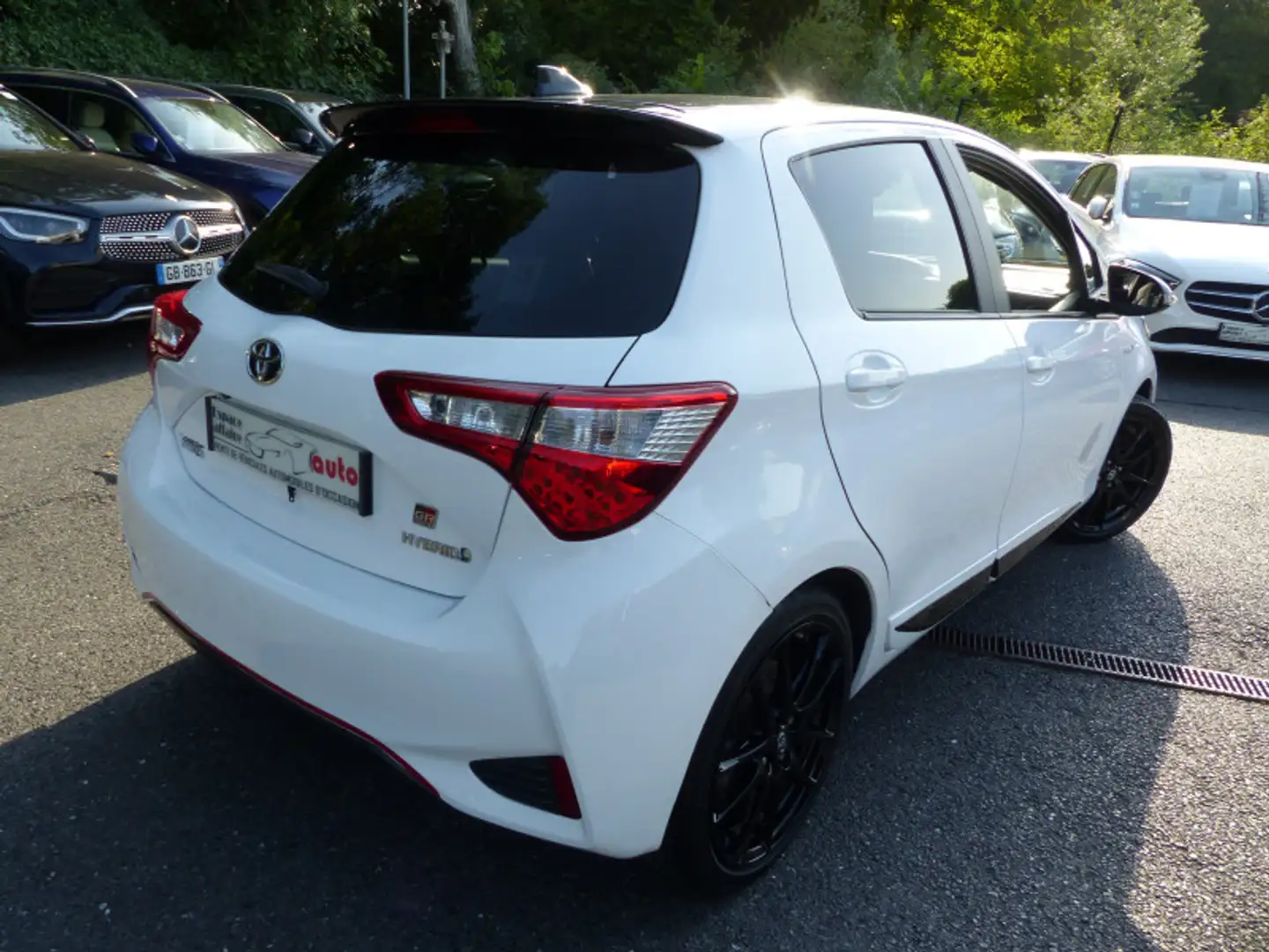 Toyota Yaris 100H GR SPORT 5P RC19 Blanc - 2