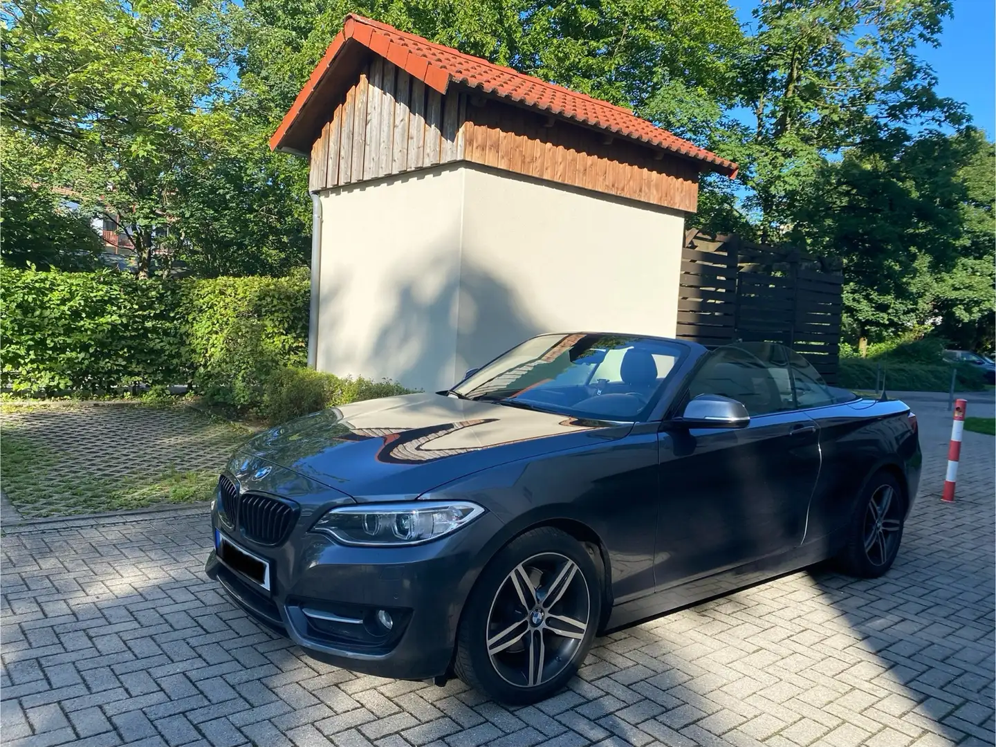 BMW 220 d Cabrio EU6 Aut. Sport Line Klima Sitzhzg Grau - 1
