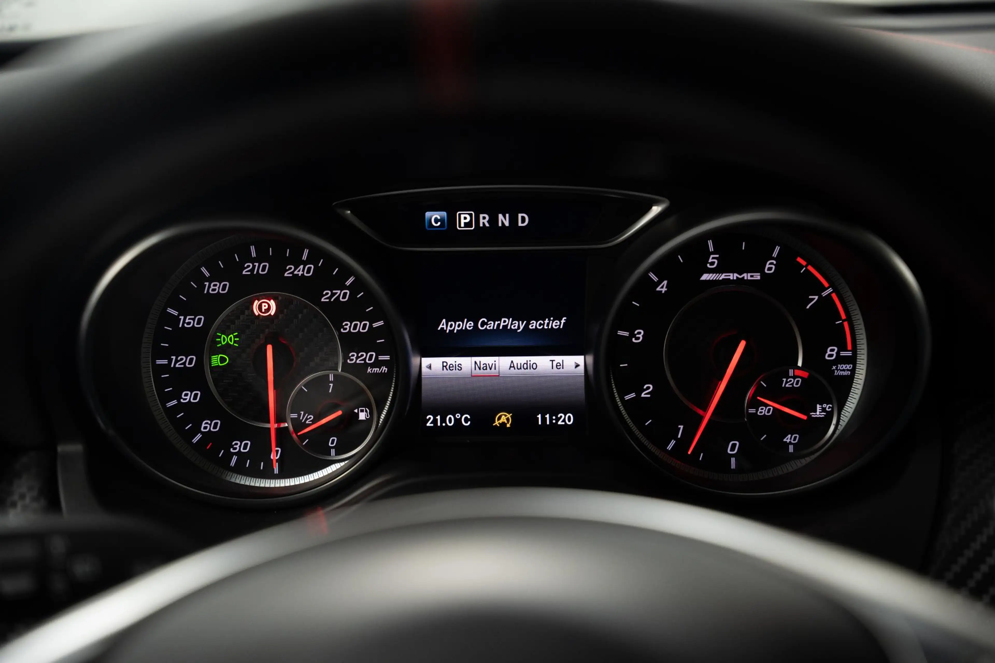 Mercedes-Benz A 45 AMG 4MATIC*381PK*FACELIFT*AERO*PANO*KUIPST*FULL — photo 21