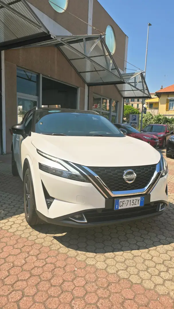 Nissan Qashqai Qashqai MHEV 158 CV Xtronic 4WD Tekna Bianco - 1