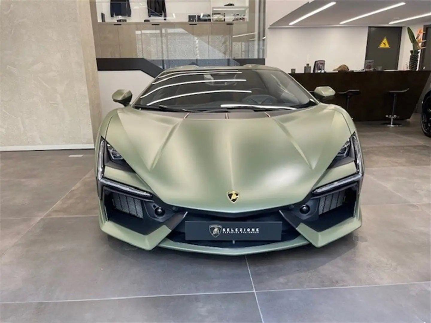 Lamborghini Revuelto REVUELTO 6.5 V12 1015 - 2