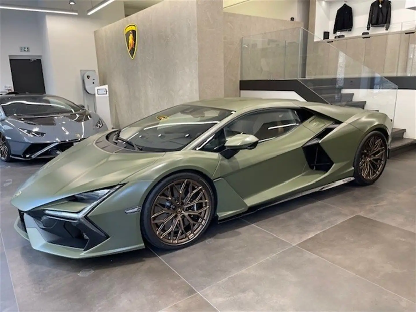 Lamborghini Revuelto REVUELTO 6.5 V12 1015 - 1