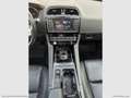 Jaguar F-Pace 2.0 D 180 CV AWD aut. Portfolio Schwarz - thumbnail 19