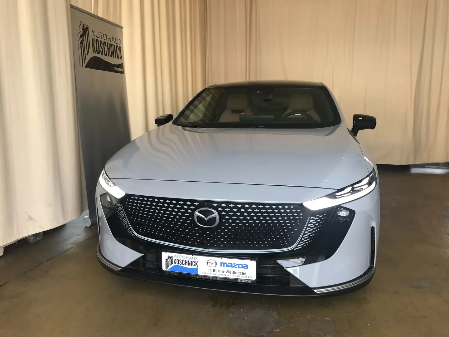 Mazda 6e 6e 5HB EV 258ps 1AT RWD Takumi Plus Серый - 2