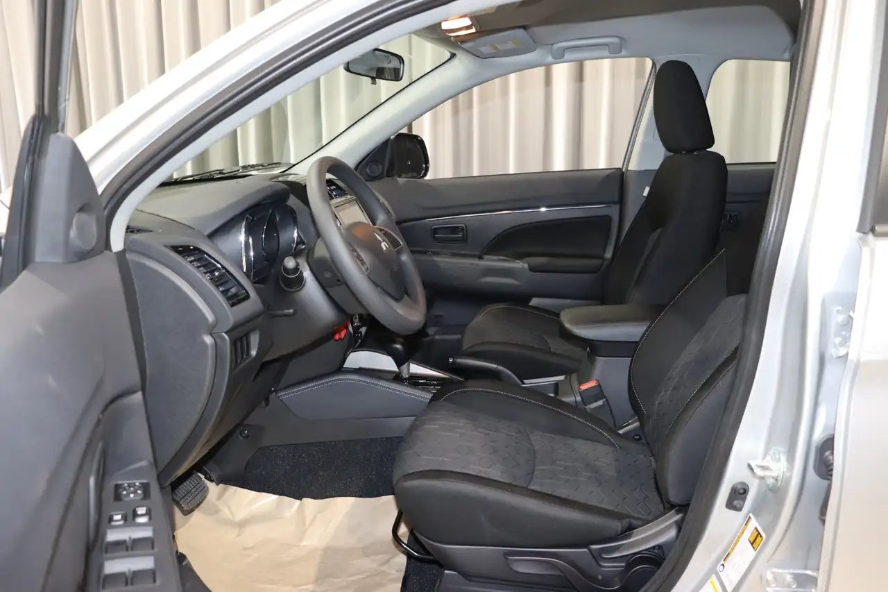 Mitsubishi RVR снимка Mitsubishi RVR